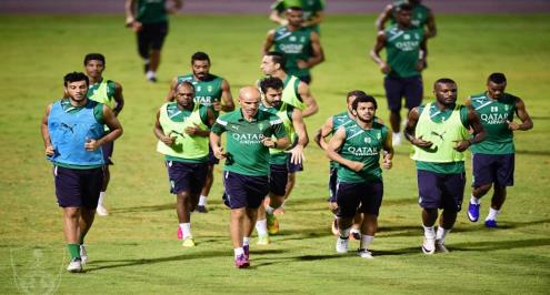 أهلي جدة "عبدالشافي" يواجه برشلونة وديا في قطر